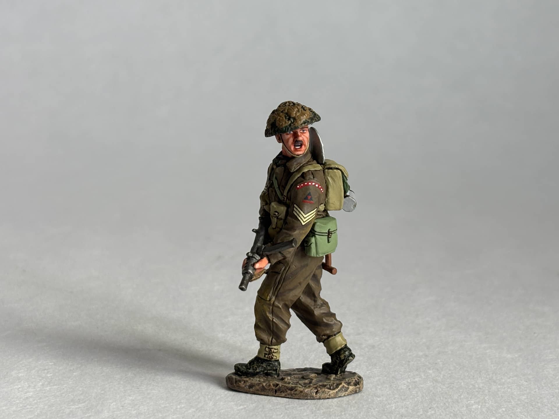 King & Country DD165 Sergeant with Sten Gun