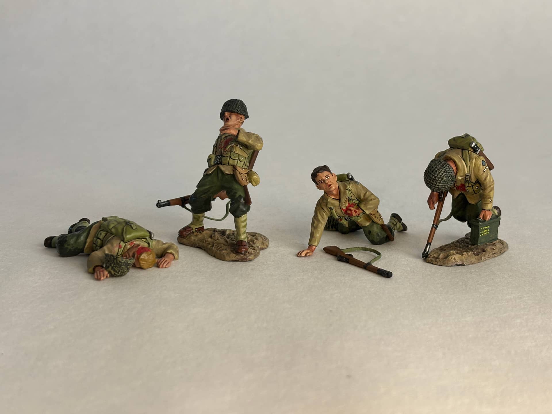 King & Country DD028 D Day Casualties Set