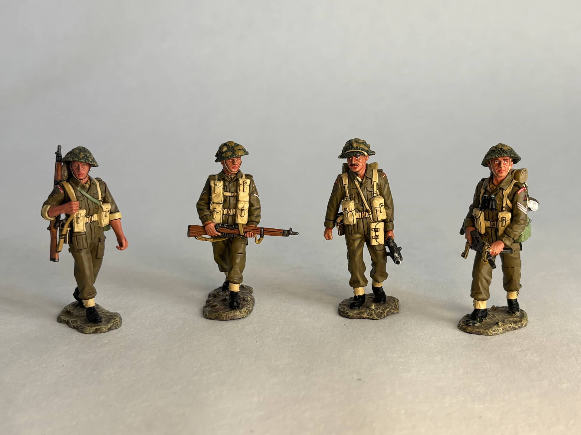 King & Country DD064 Tommy Patrol