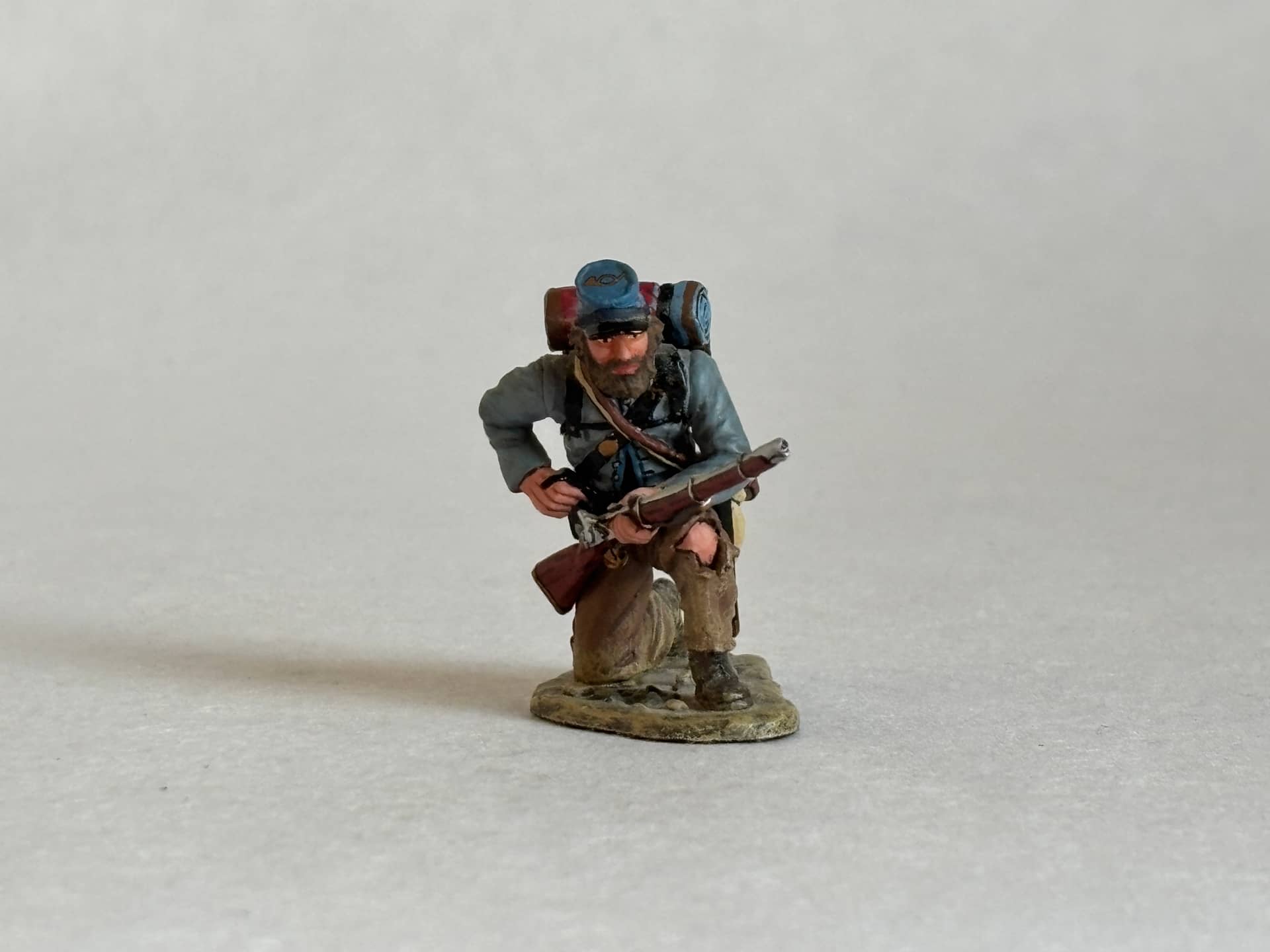 King & Country CW024 Kneeling Loading Rifle
