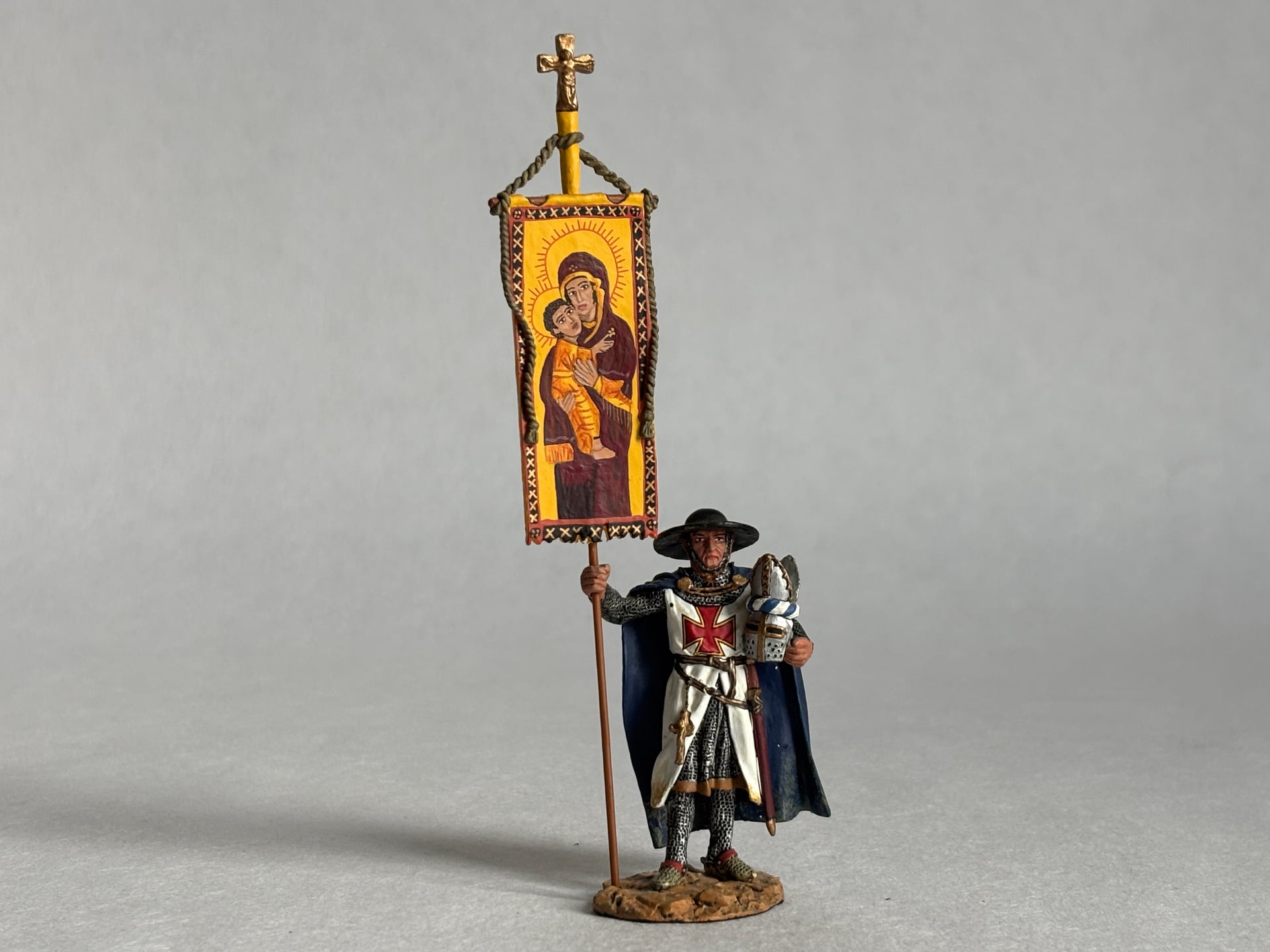 King & Country MK052 The Bishop of Tours: the piece