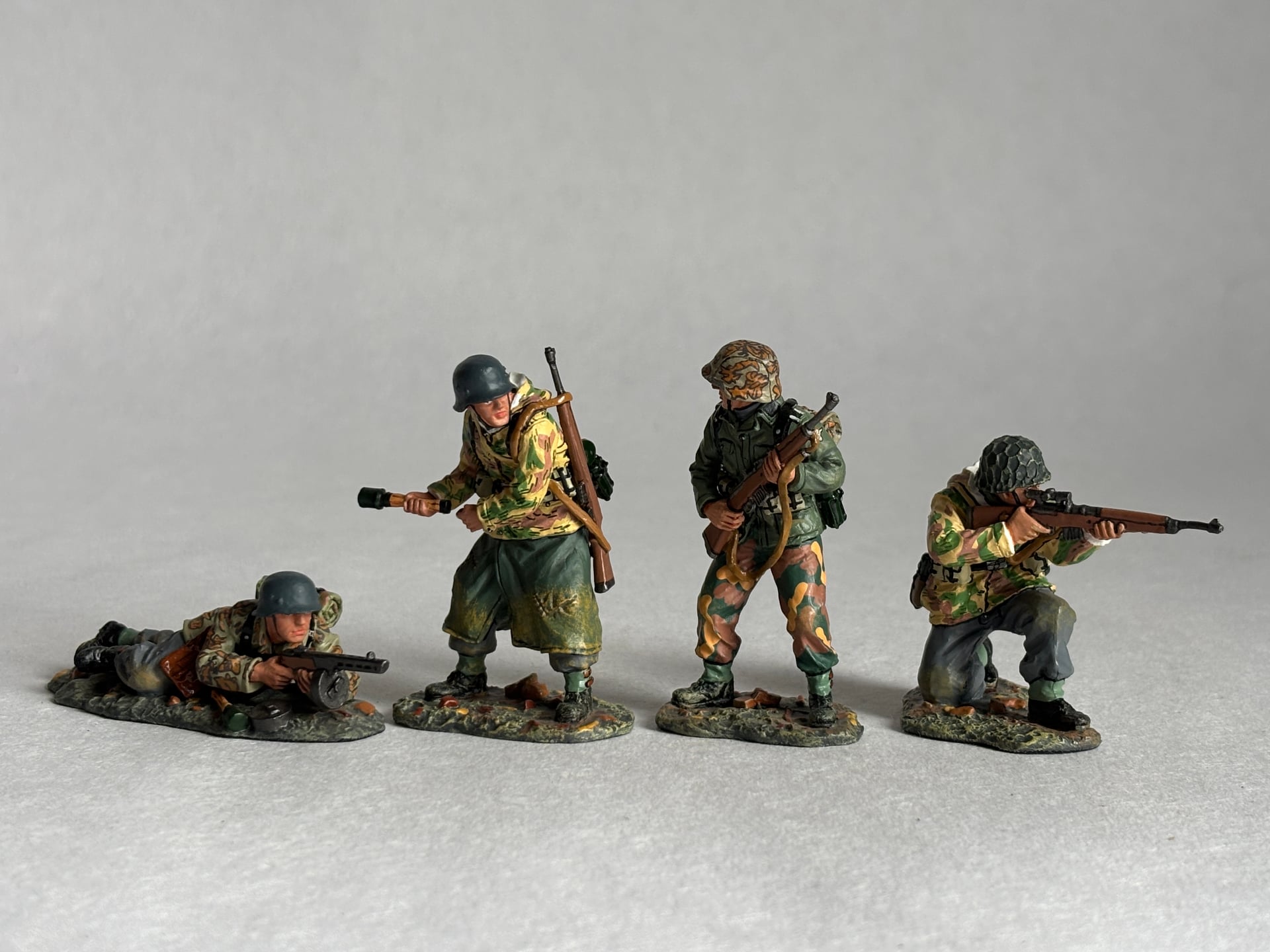 King & Country WS064 The Russians Are Coming: the piece