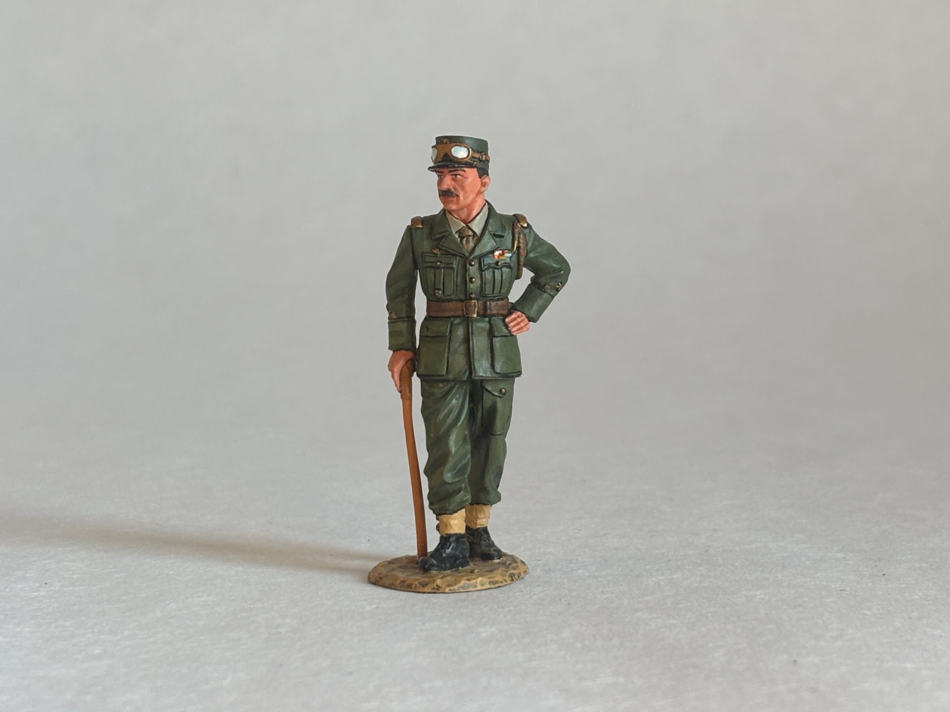King & Country DD100 General Leclerc: the piece