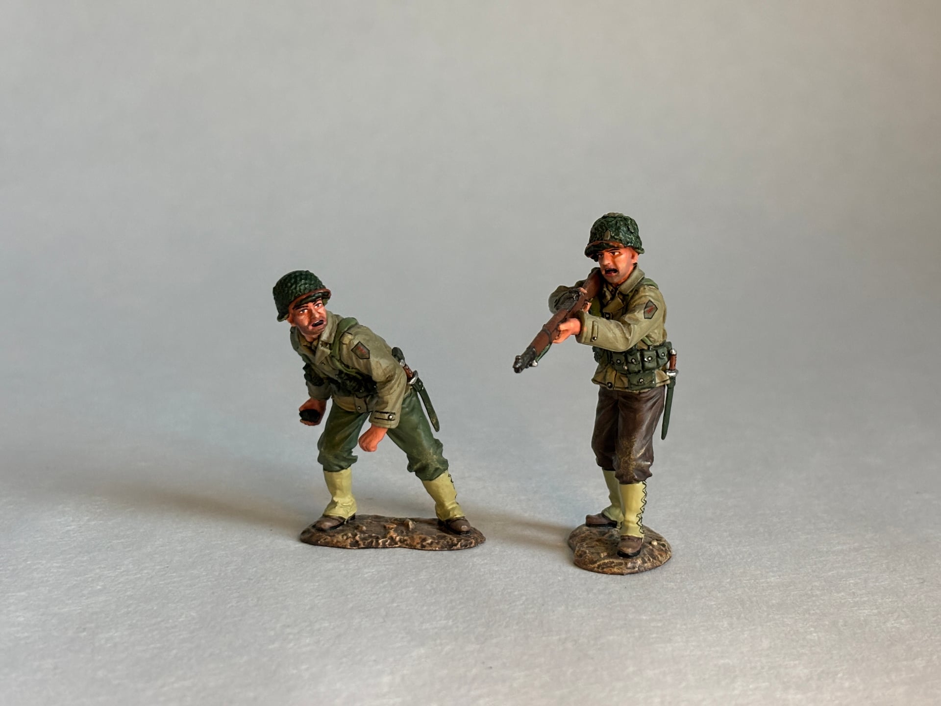 King & Country DD151 Grenade Attack: the piece