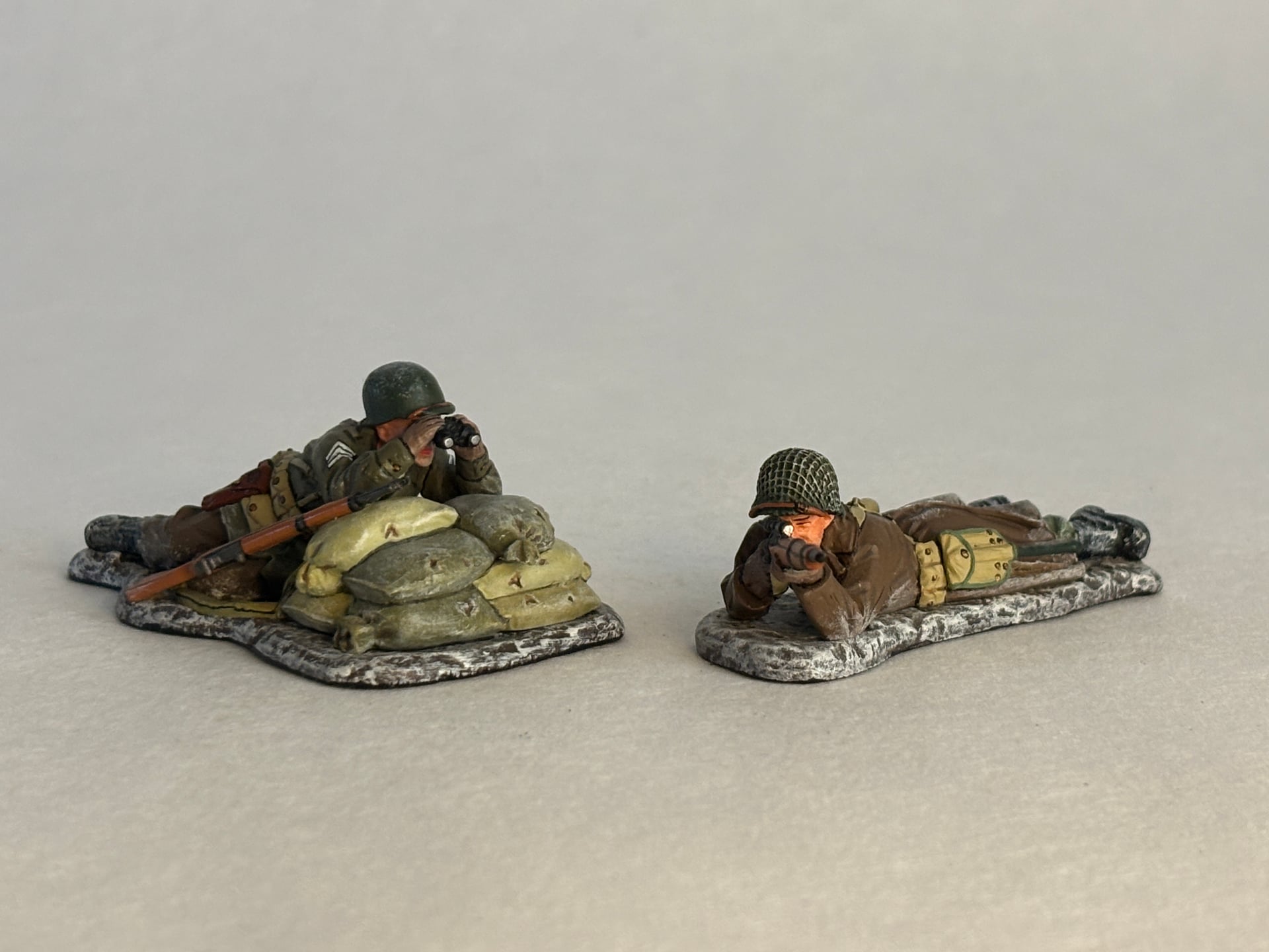 King & Country BBA023 Winter Sniper Team: the piece
