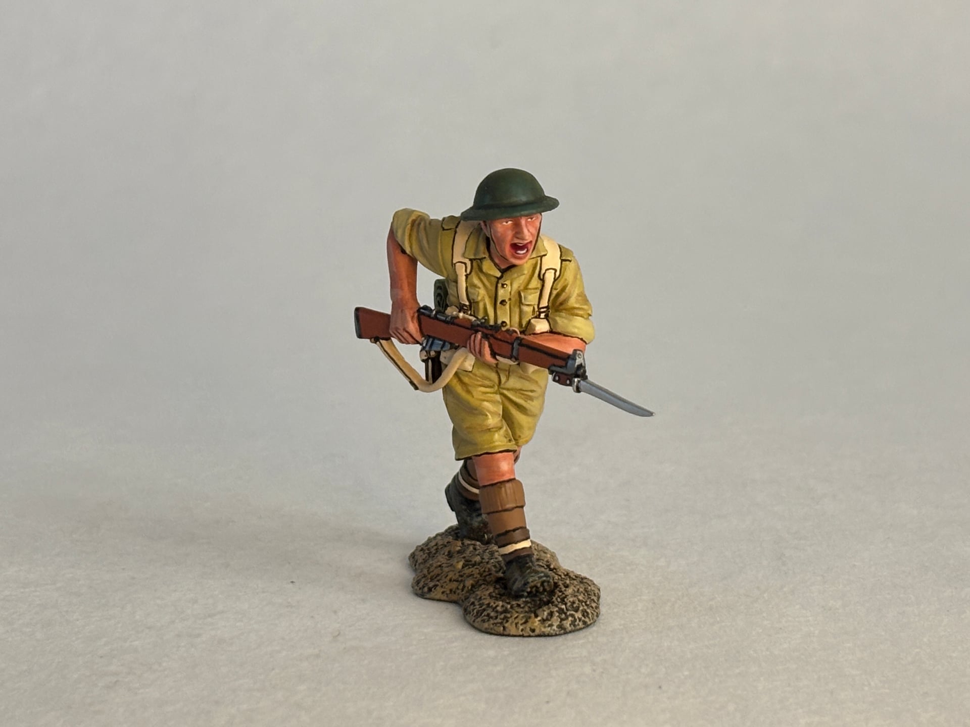 King & Country EA083 Charging Rifle Bayonet: the piece