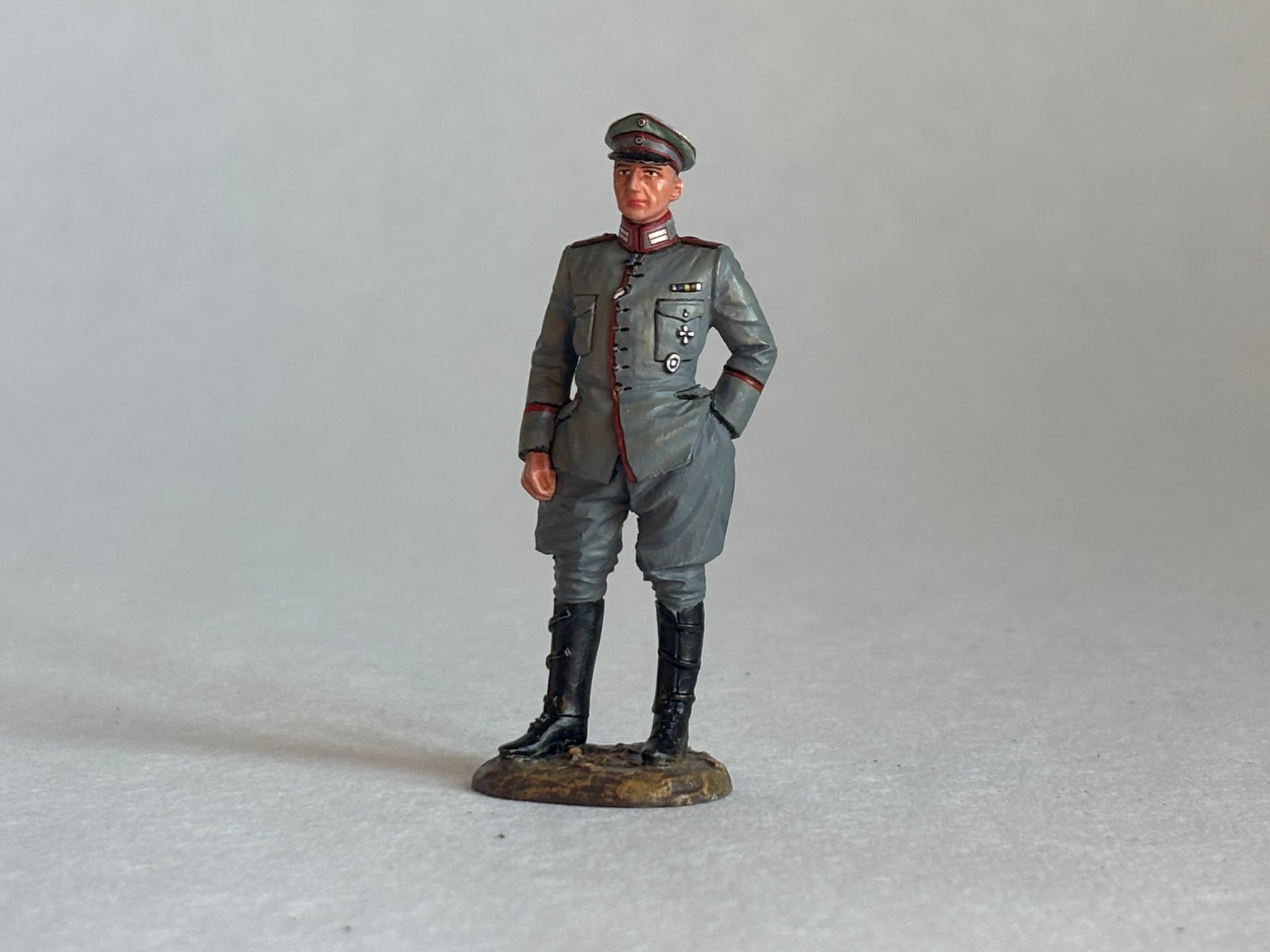 King & Country FW106 Lt Werner Voss: the piece