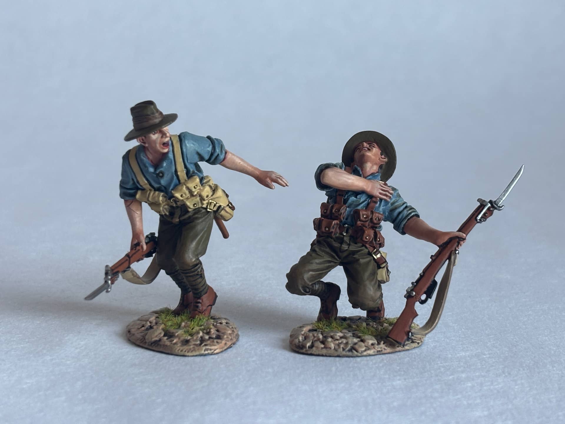 John Jenkins Designs GLA09B Gallipoli Trooper Kneeling