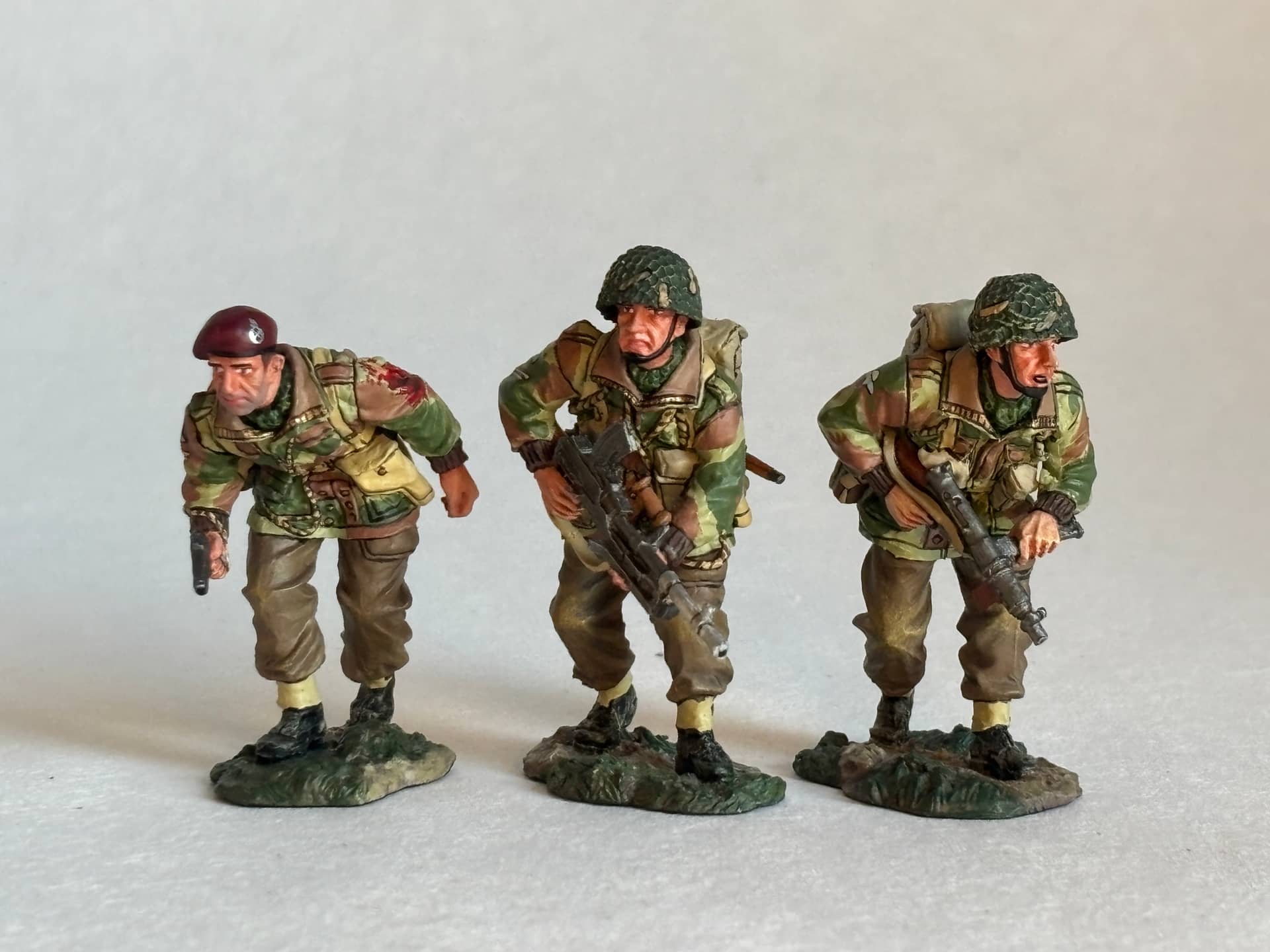 King & Country MG015 Advance to Contact